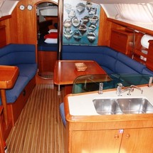 Jeanneau Sun Odyssey 37