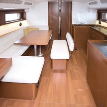 Beneteau Oceanis 48