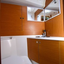 Jeanneau 53