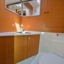 Jeanneau 53