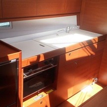 Dufour 382