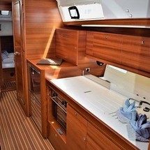 Dufour 382