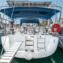 Beneteau Oceanis 43
