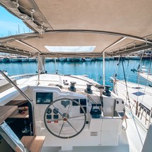 Fountaine Pajot Lucia 40