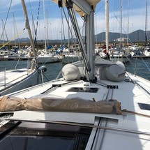 Beneteau Oceanis 48