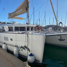 Lagoon 450 F