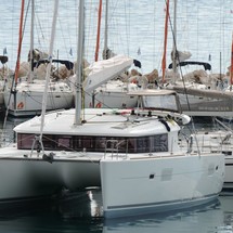 Lagoon 400 S2