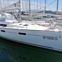 Beneteau Oceanis 45