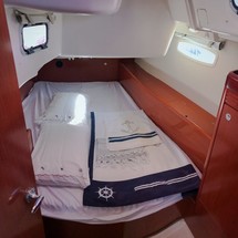 Beneteau Oceanis 43