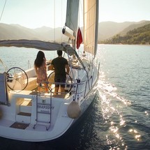 Beneteau Oceanis 43