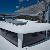 Lagoon 421