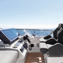 Azimut S7