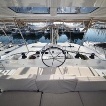 Lagoon 50