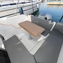 Beneteau Antares 8