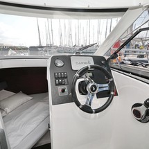 Beneteau Antares 8