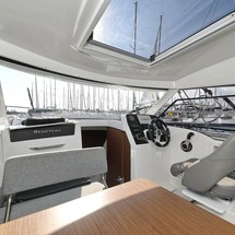 Beneteau Antares 8