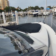 Cruisers Yachts 45 Cantius