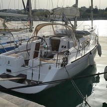 Beneteau Oceanis 37
