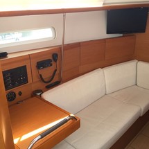 Jeanneau Sun Odyssey 379