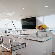 Benetti Veloce 140