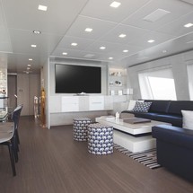 Benetti Veloce 140