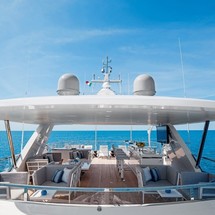 Benetti Veloce 140