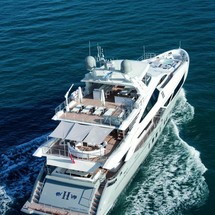 Benetti Veloce 140