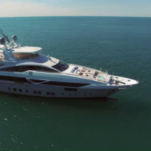 Benetti Veloce 140