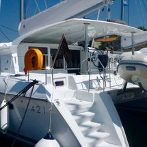 Lagoon 42