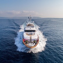 Benetti 100