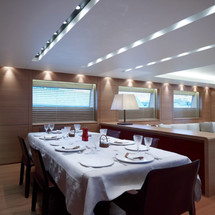 Cantieri di Pisa 110 Akhir