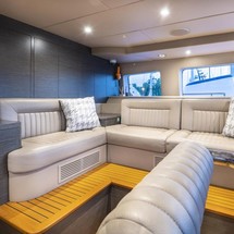 Benetti Tradition 100