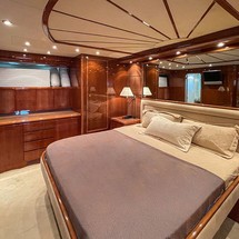 Falcon Yachts 86