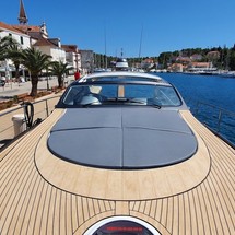 Pershing 50