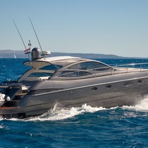 Pershing 50