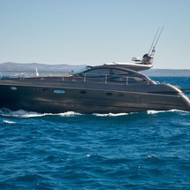 Pershing 50