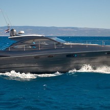 Pershing 50