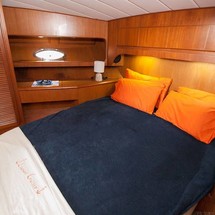 President president 46 flybridge