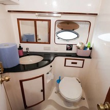 President president 46 flybridge
