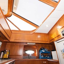 President president 46 flybridge