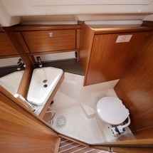 Bavaria CRUISER 34