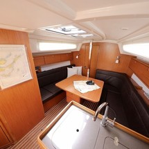Bavaria CRUISER 34