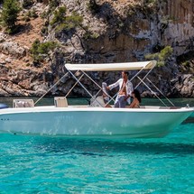 Invictus 190 FX