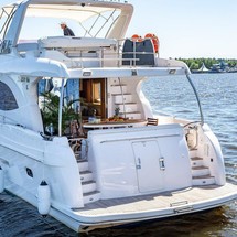 Majesty yachts gulf craft 66