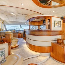 Majesty yachts gulf craft 66