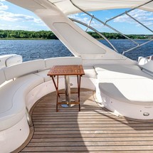 Majesty yachts gulf craft 66