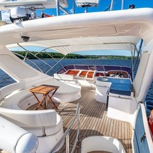 Majesty yachts gulf craft 66