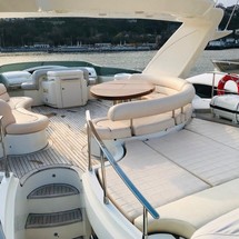 Azimut 80