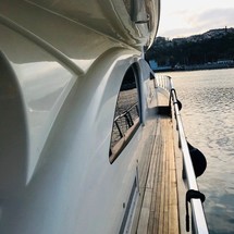 Azimut 80