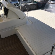Ferretti 630